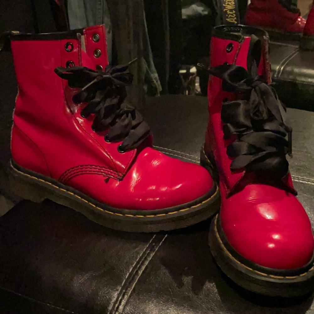The original Dr Martens Red Patent Leather US 7